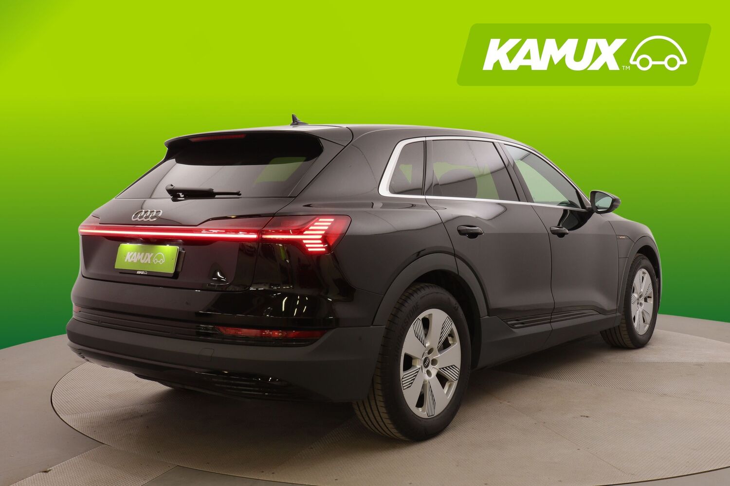 Audi e-tron vaihtoauto