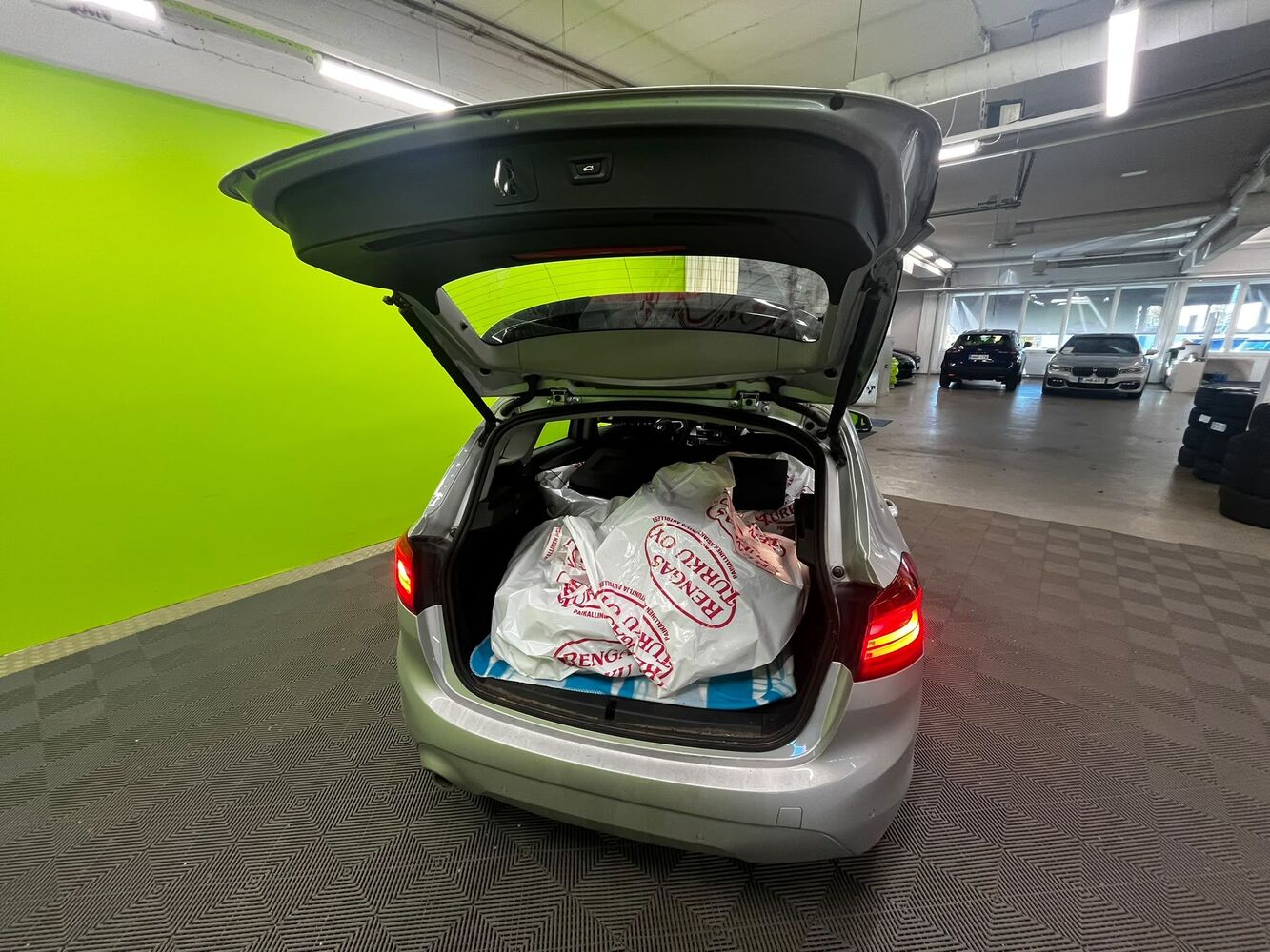 BMW 225 vaihtoauto