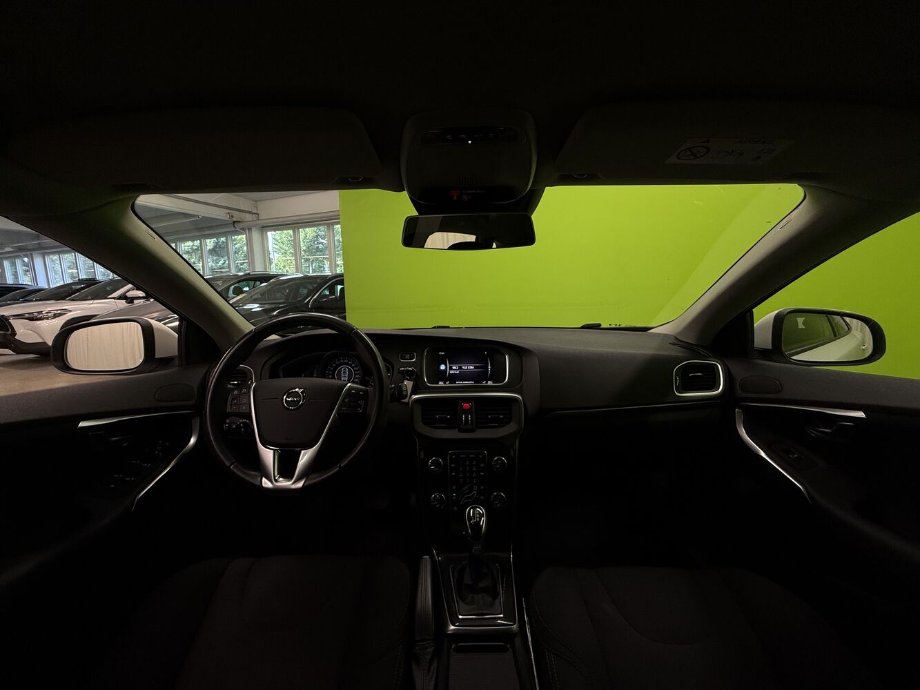 Volvo V40 vaihtoauto