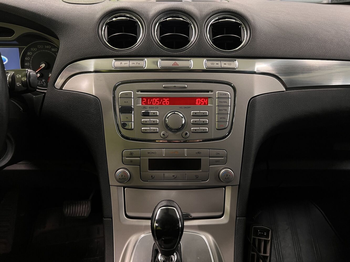 Ford S-MAX vaihtoauto