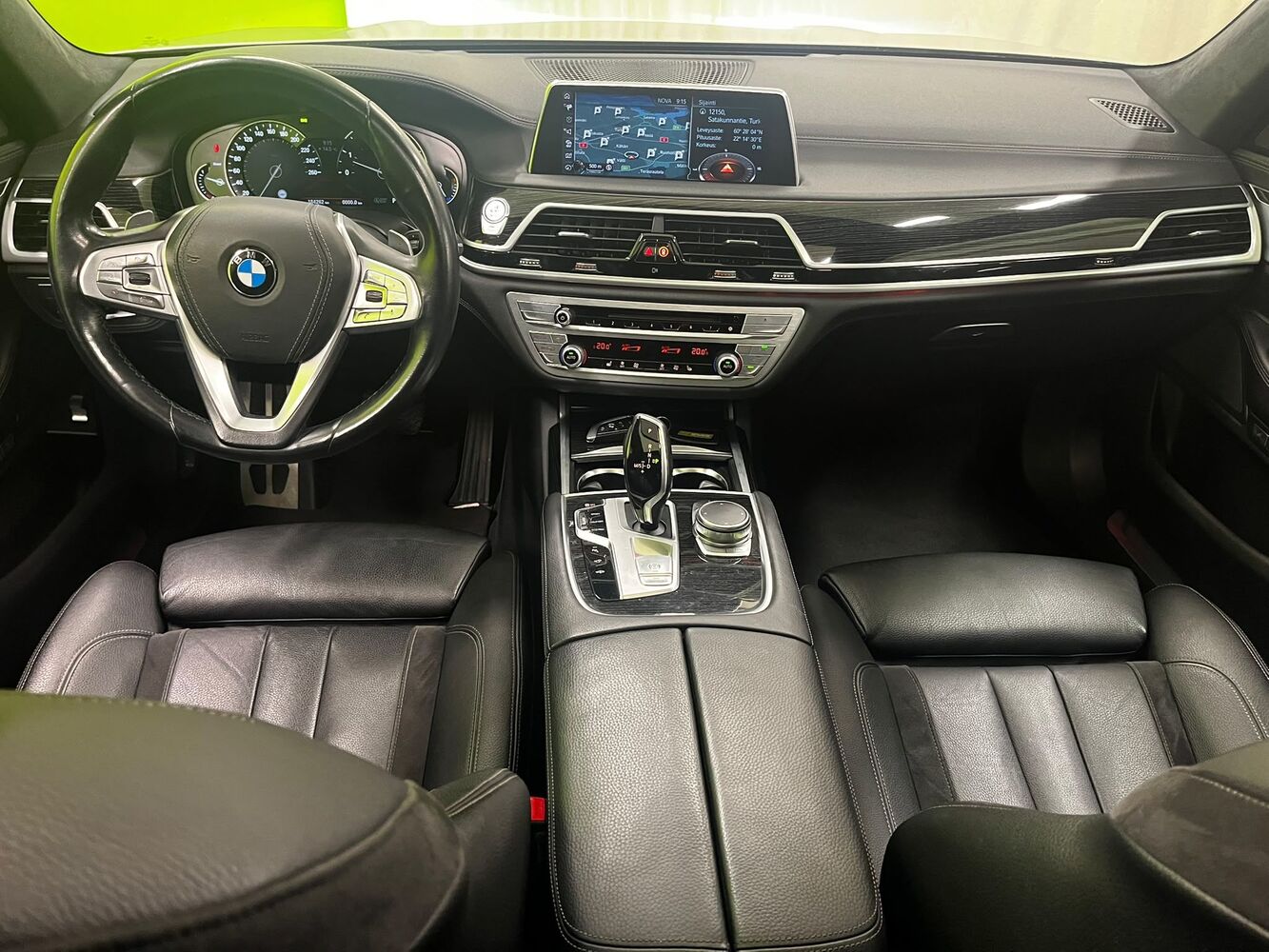 BMW 740 vaihtoauto