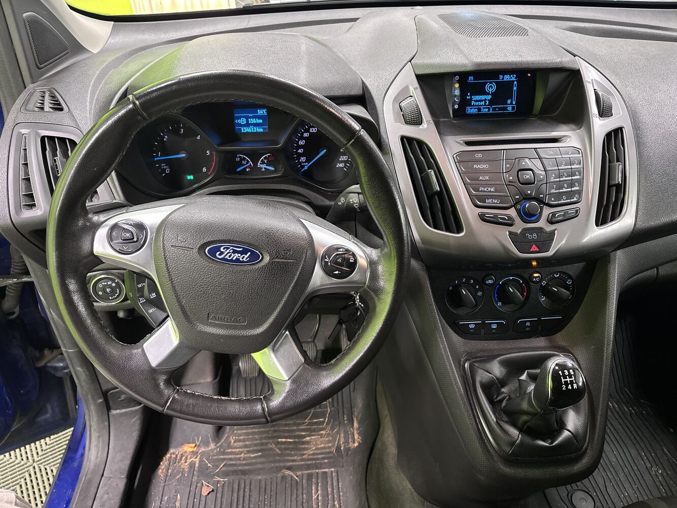 Ford Transit Connect vaihtoauto
