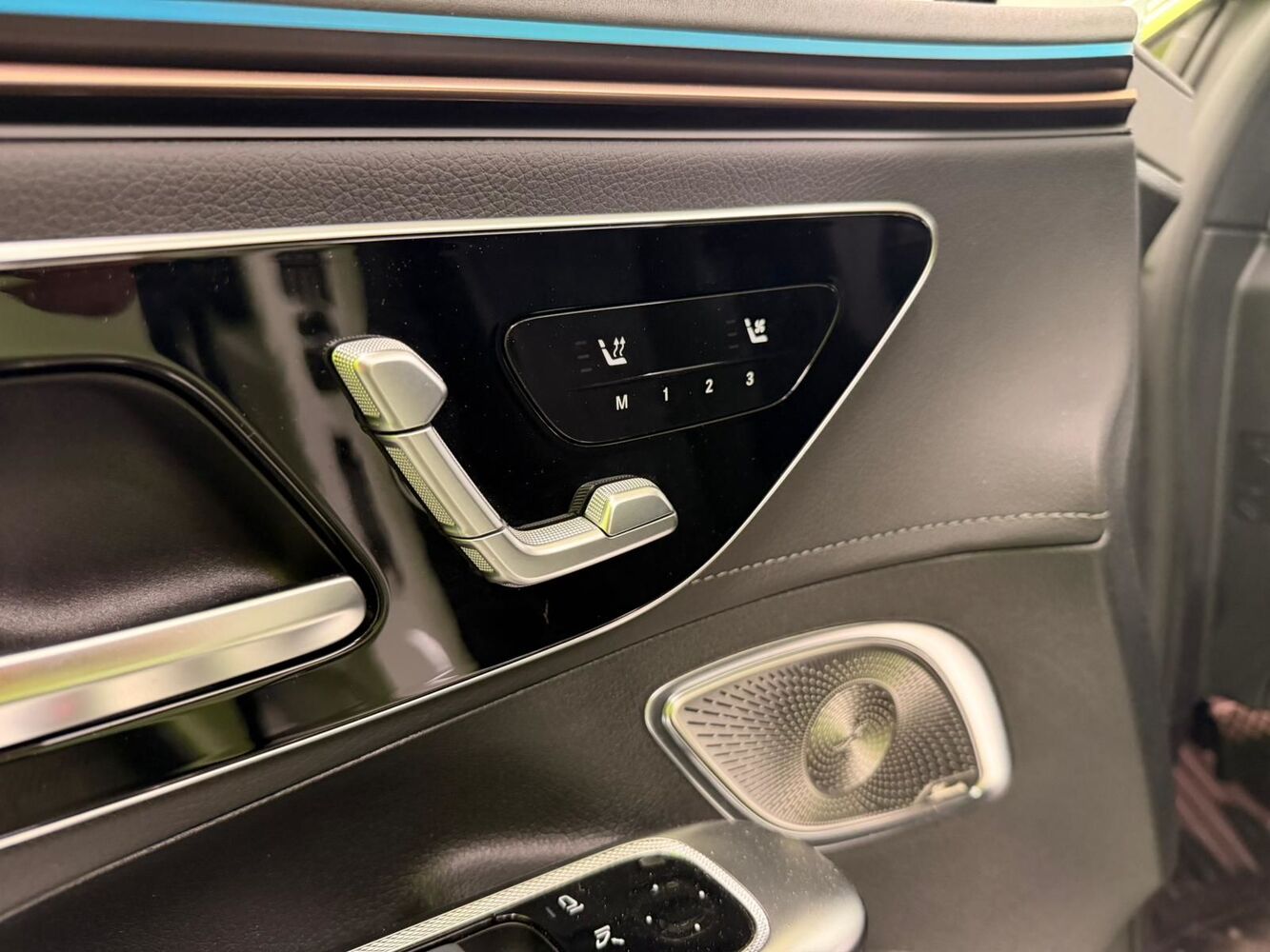 Mercedes-Benz EQE vaihtoauto