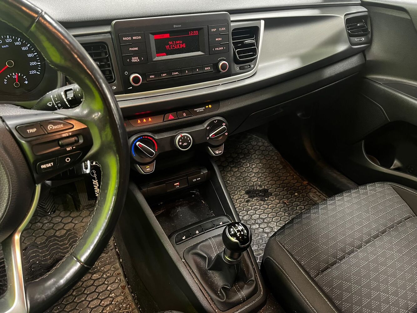 Kia Rio vaihtoauto