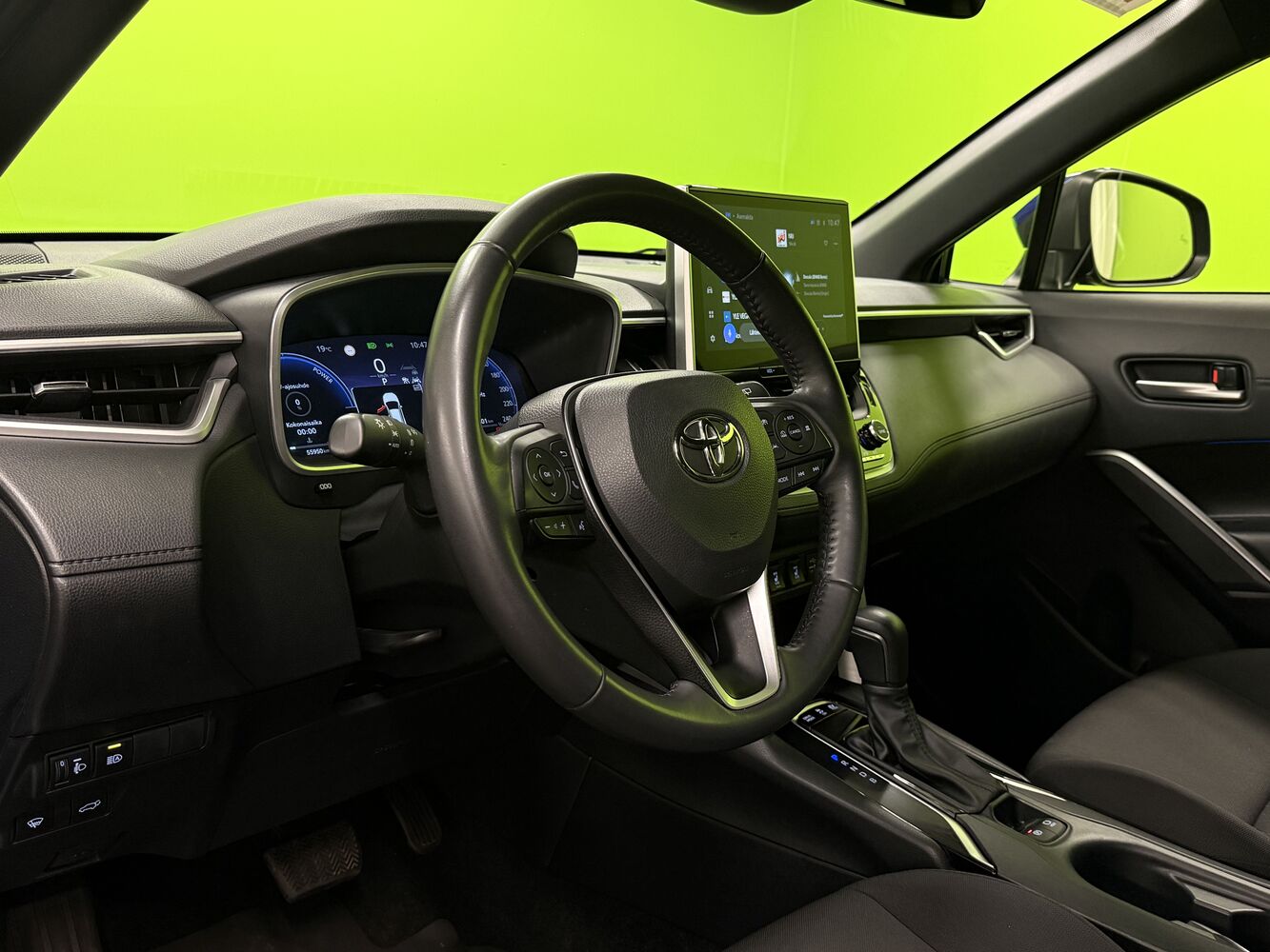 Toyota Corolla Cross vaihtoauto