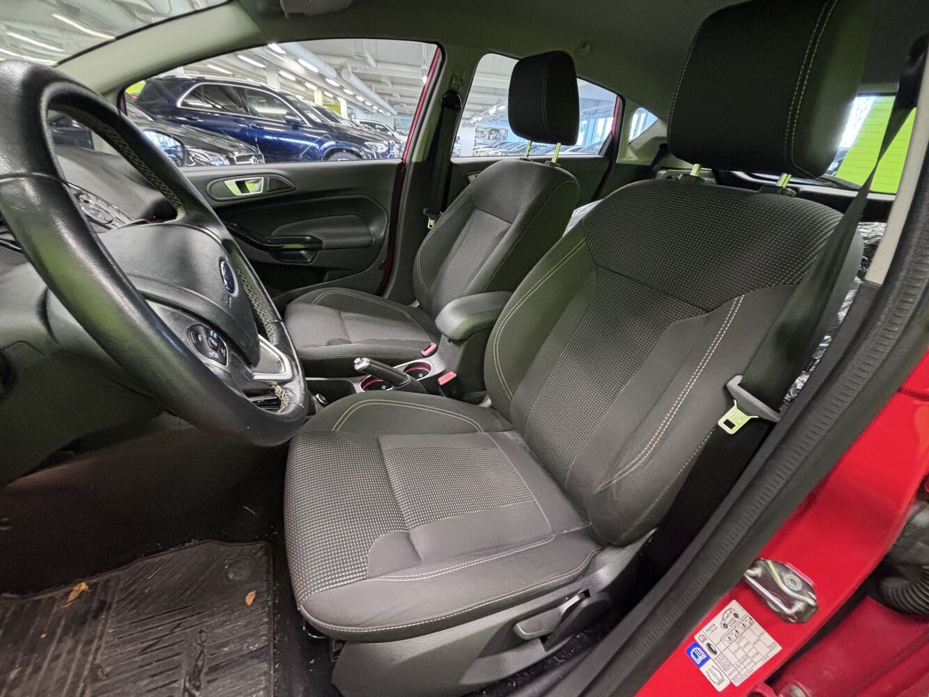 Ford Fiesta vaihtoauto