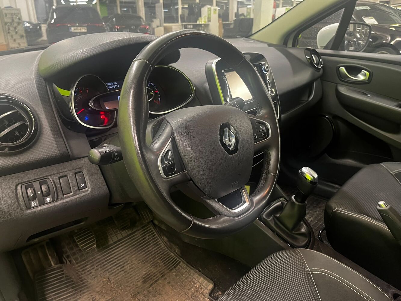Renault Clio vaihtoauto