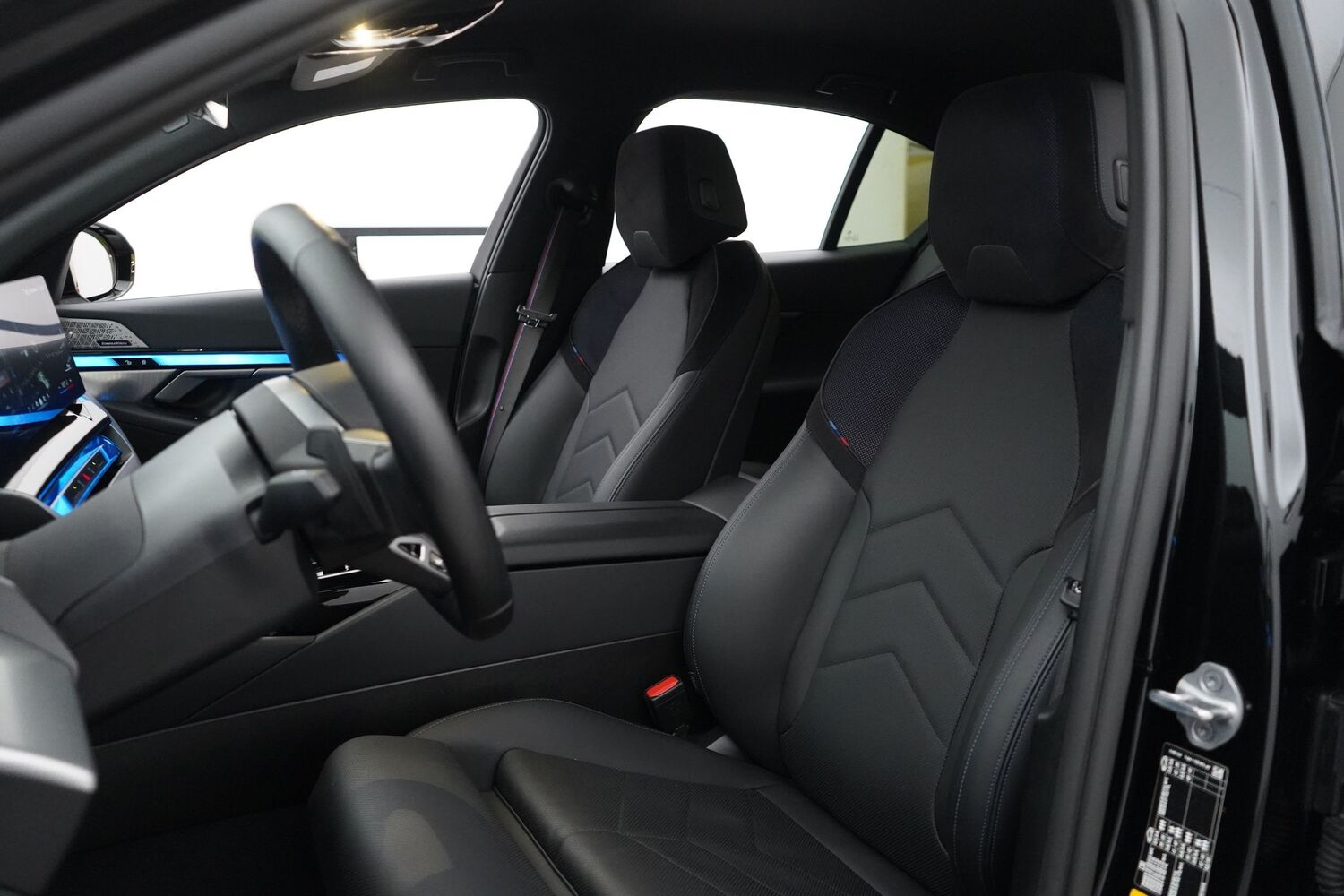 BMW i5 vaihtoauto