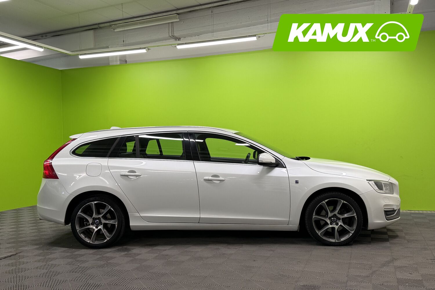 Volvo V60 vaihtoauto