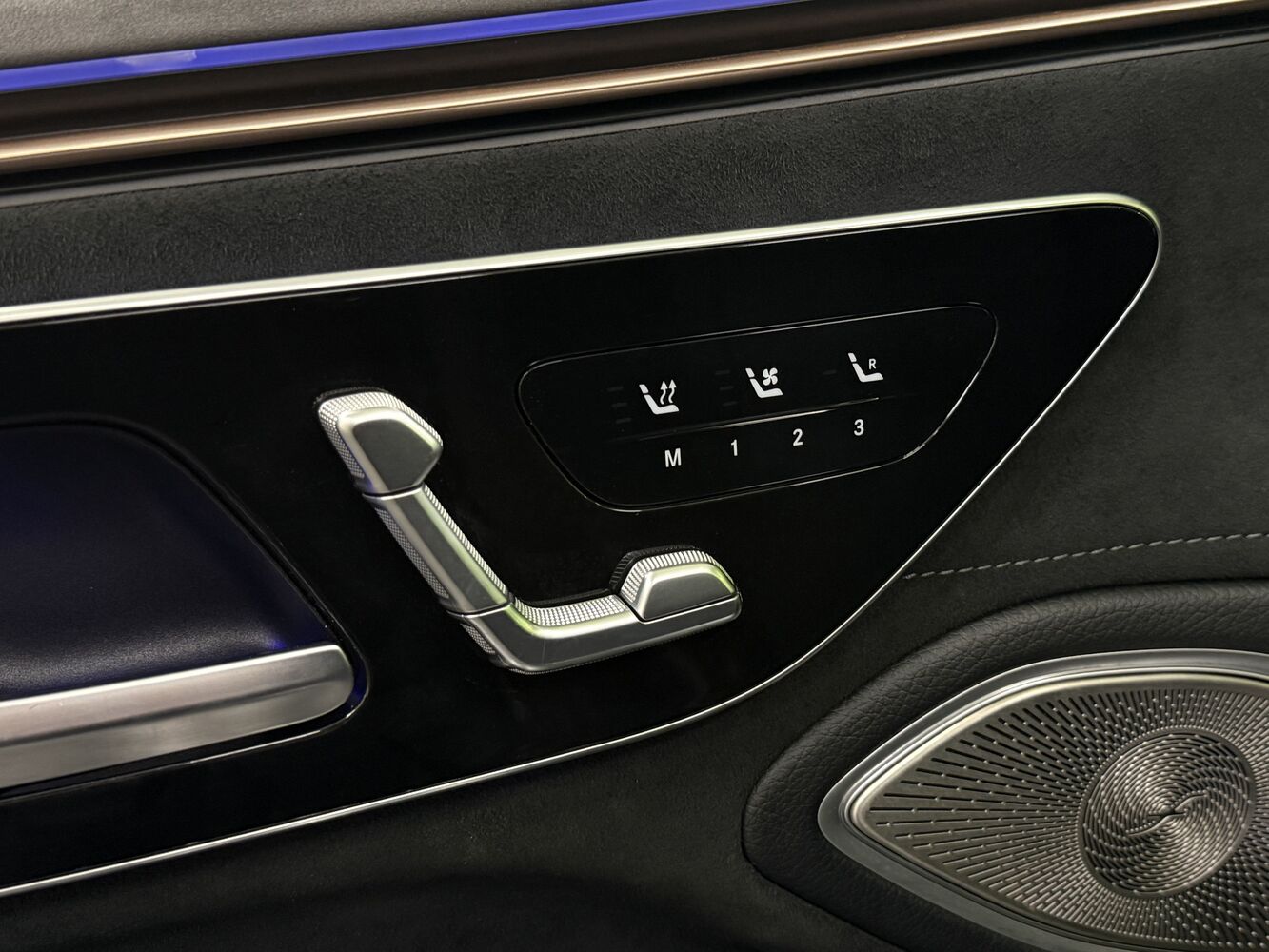 Mercedes-Benz EQS vaihtoauto