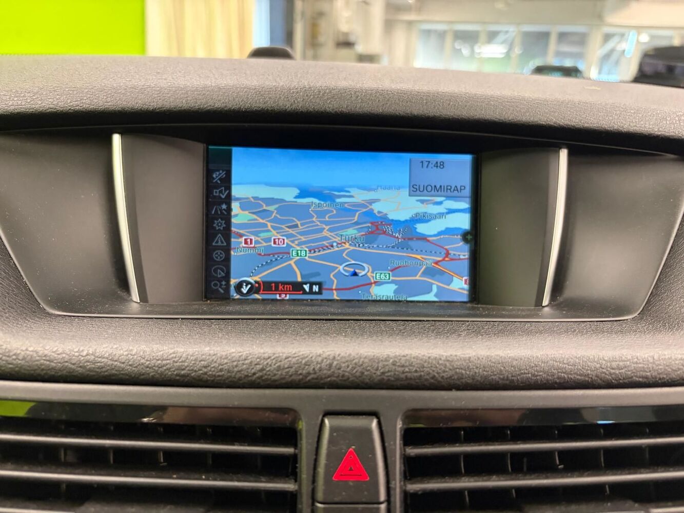 BMW X1 vaihtoauto