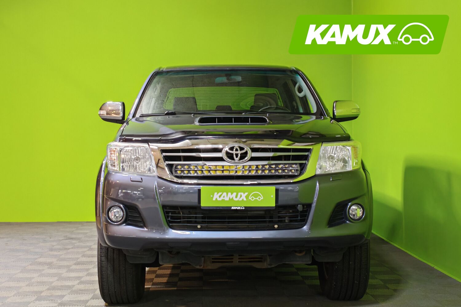 Toyota Hilux vaihtoauto