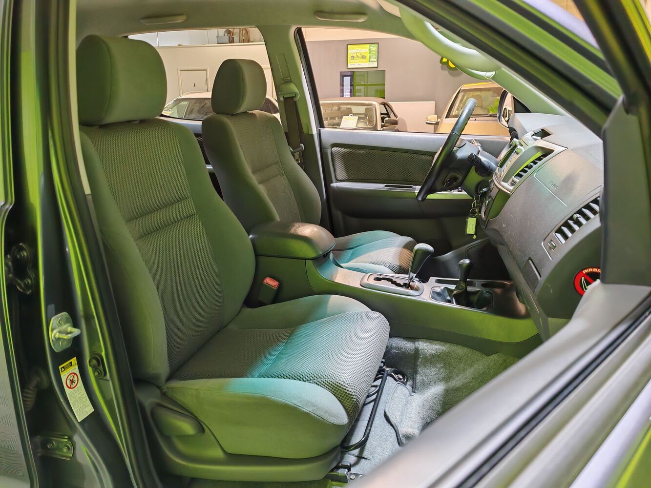 Toyota Hilux vaihtoauto