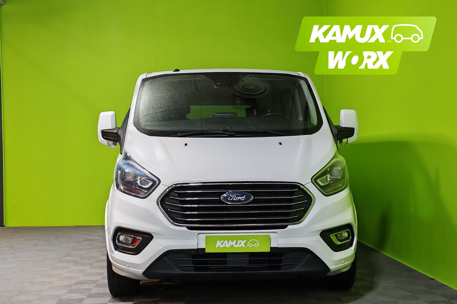 Ford Tourneo Custom vaihtoauto
