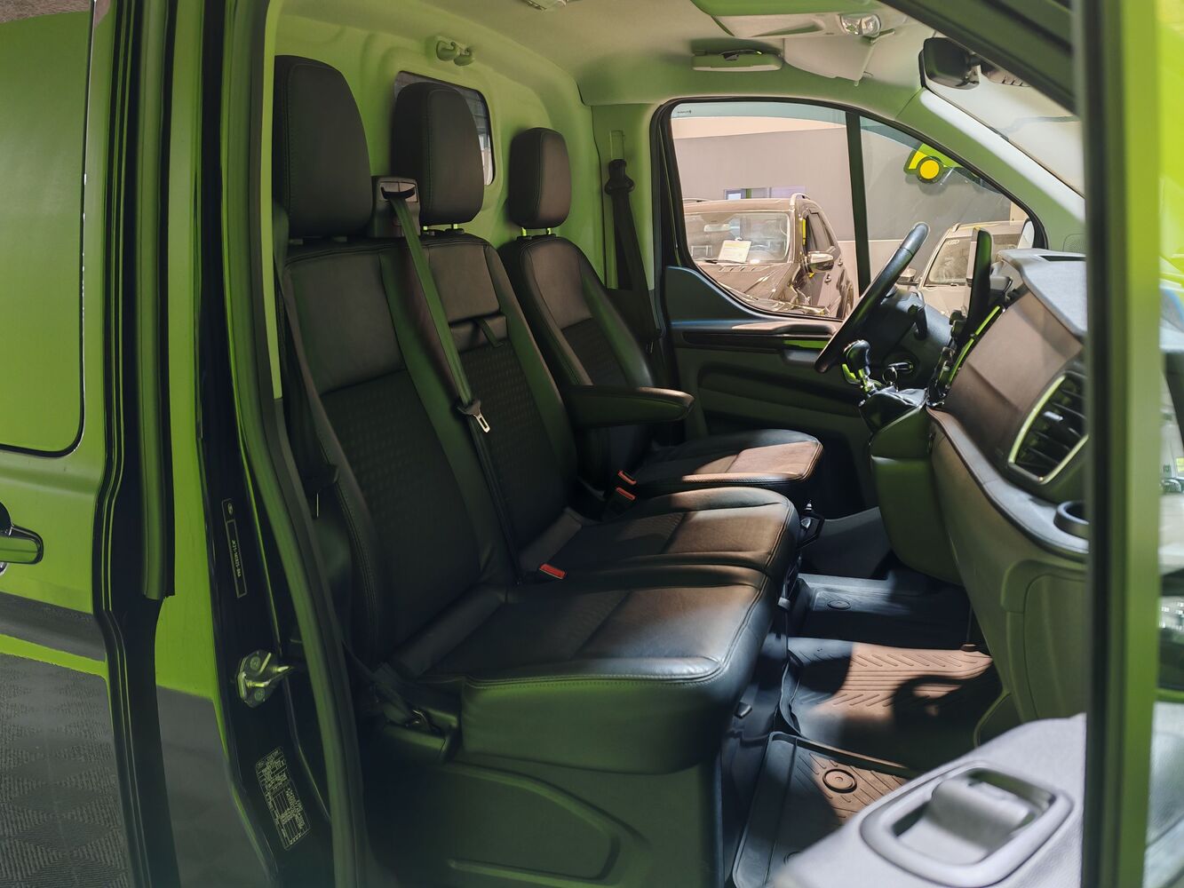 Ford Transit Custom vaihtoauto