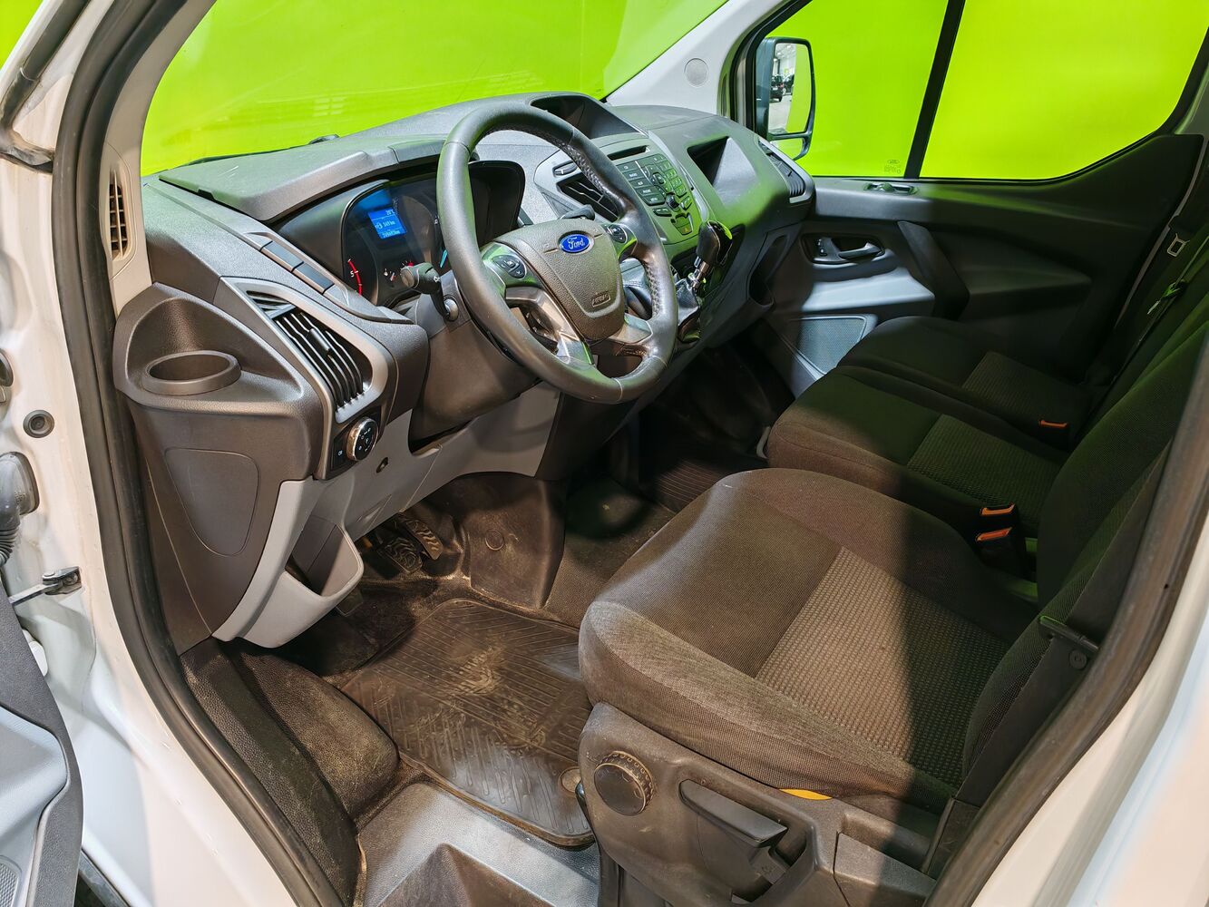 Ford Transit Custom vaihtoauto