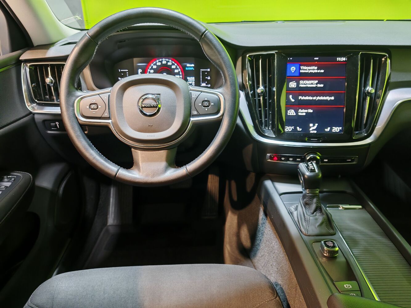 Volvo V60 vaihtoauto
