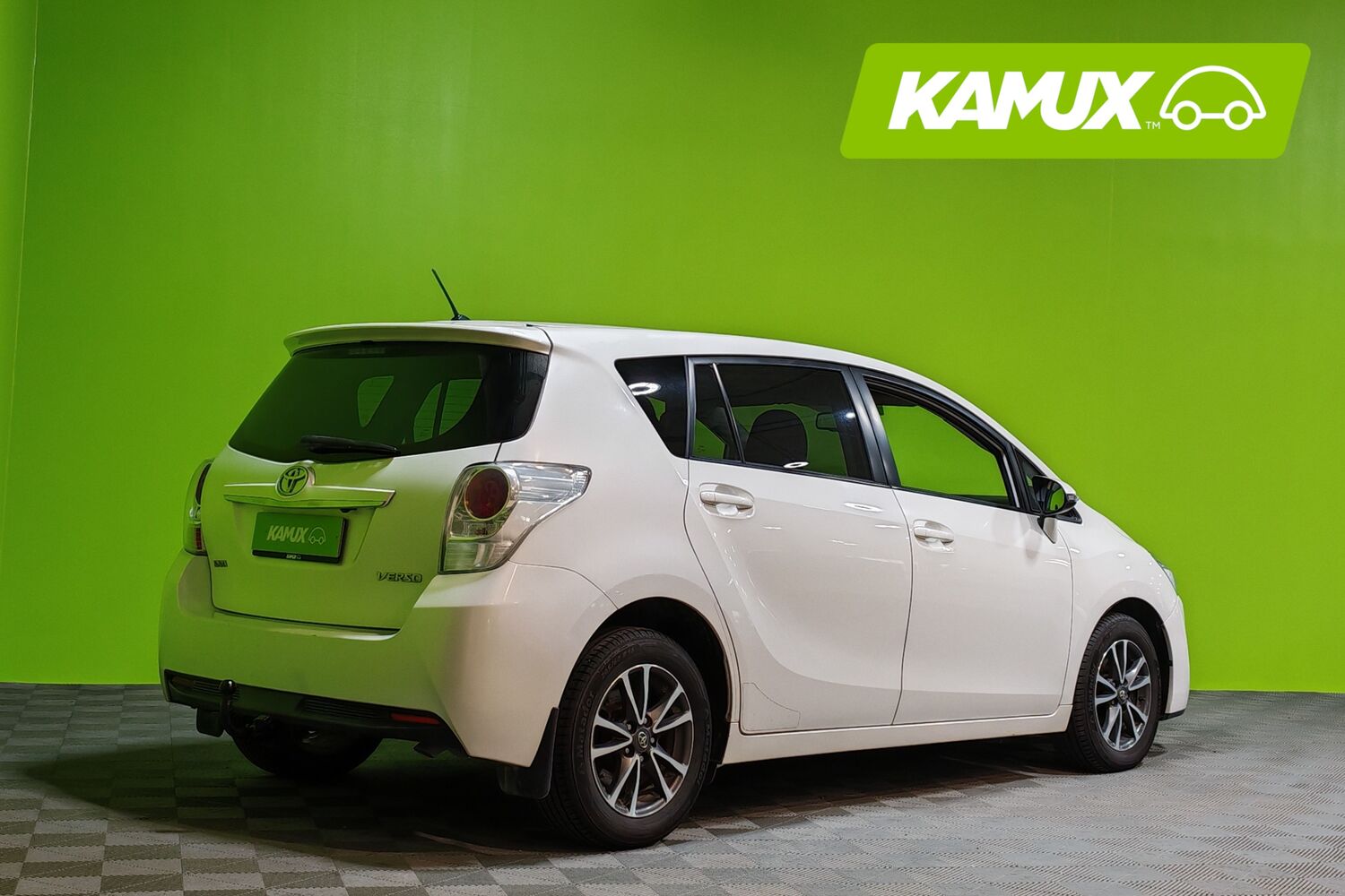 Toyota Verso vaihtoauto