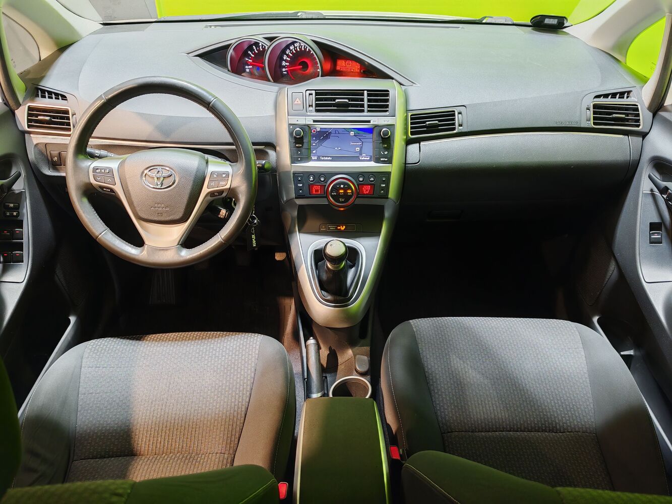 Toyota Verso vaihtoauto