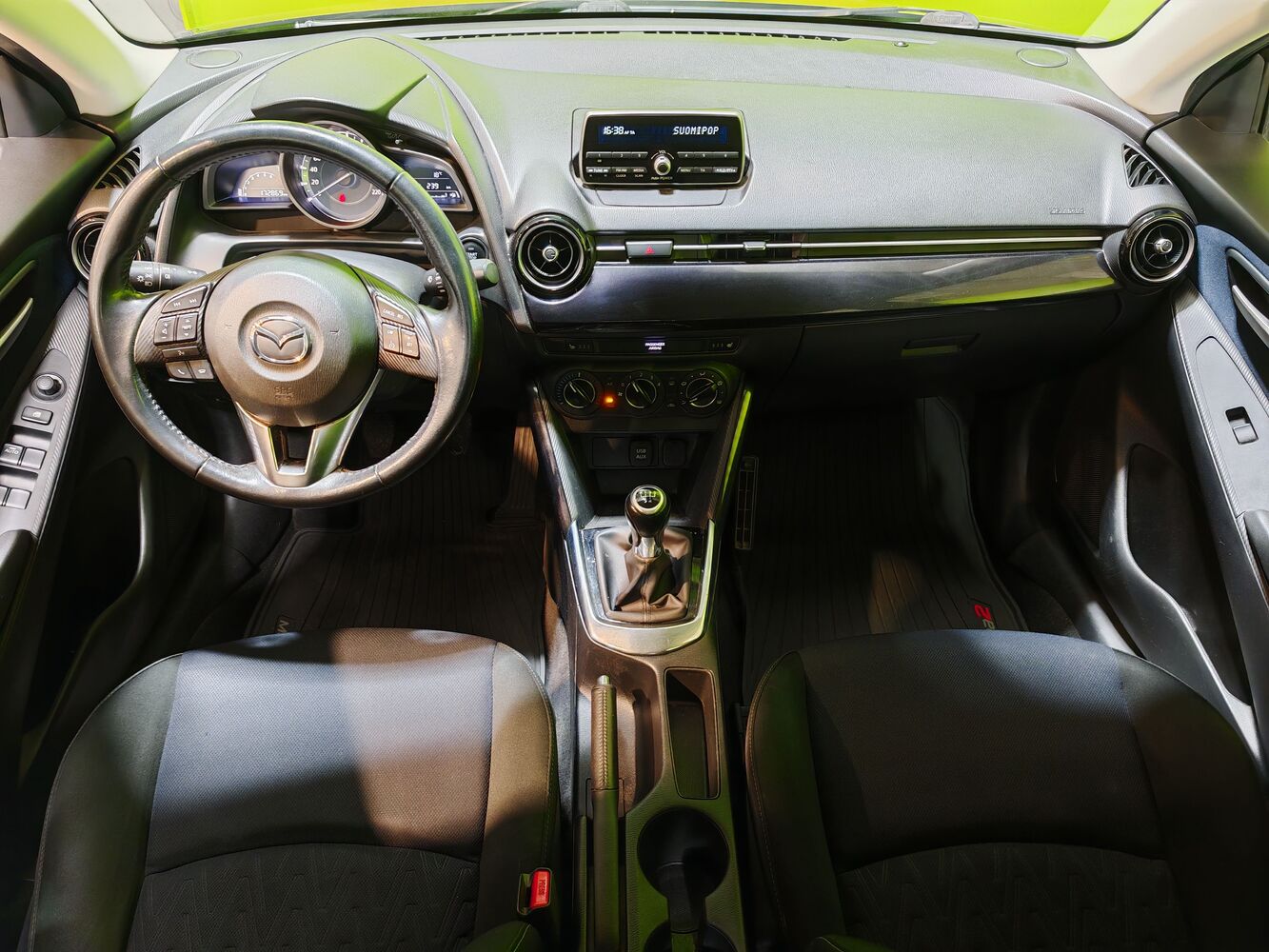Mazda 2 vaihtoauto