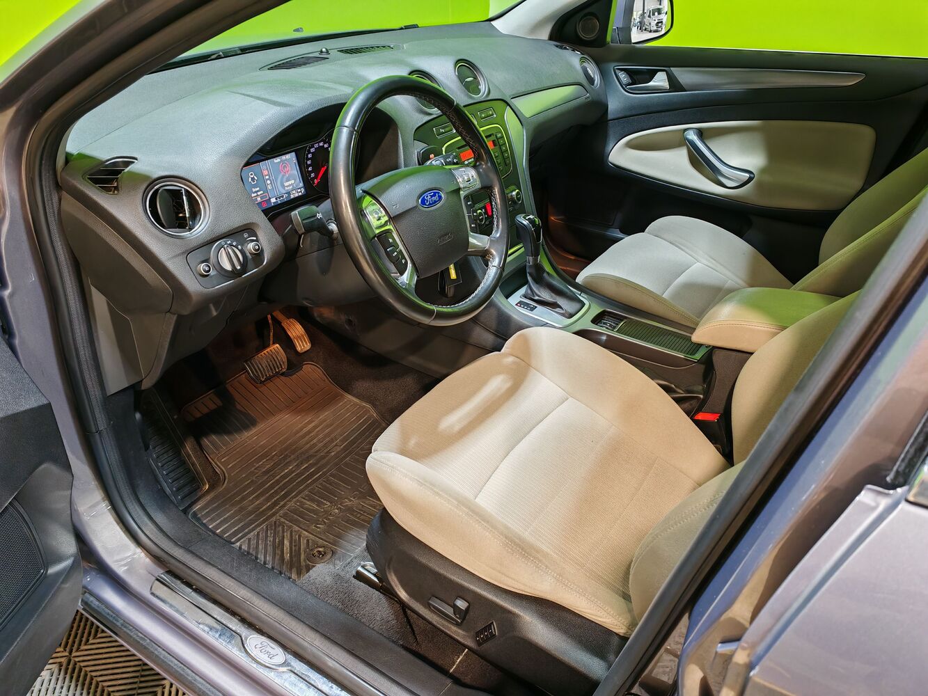 Ford Mondeo vaihtoauto