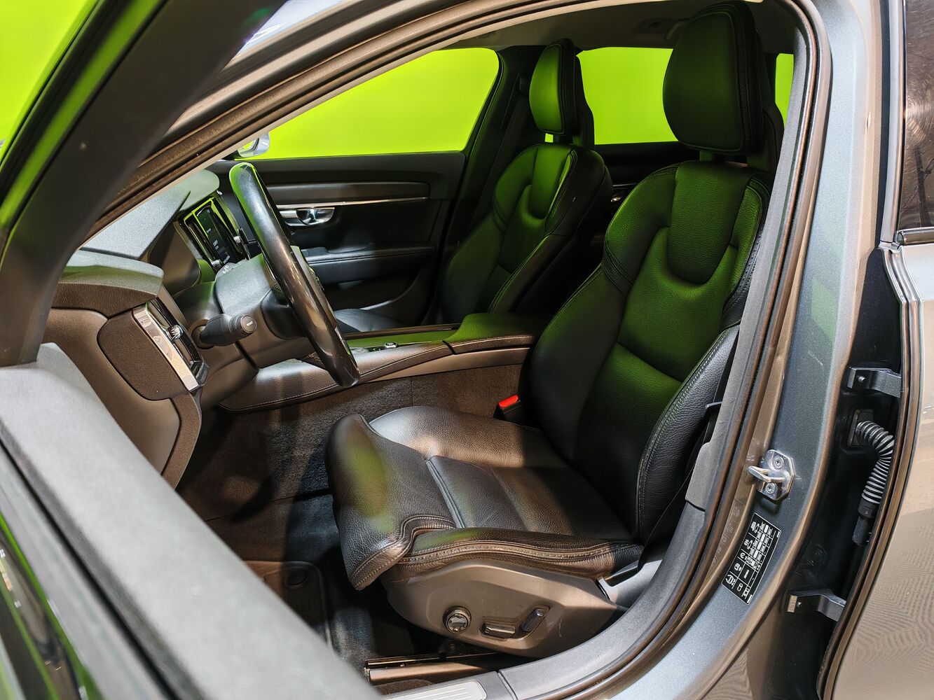 Volvo V90 Cross Country vaihtoauto