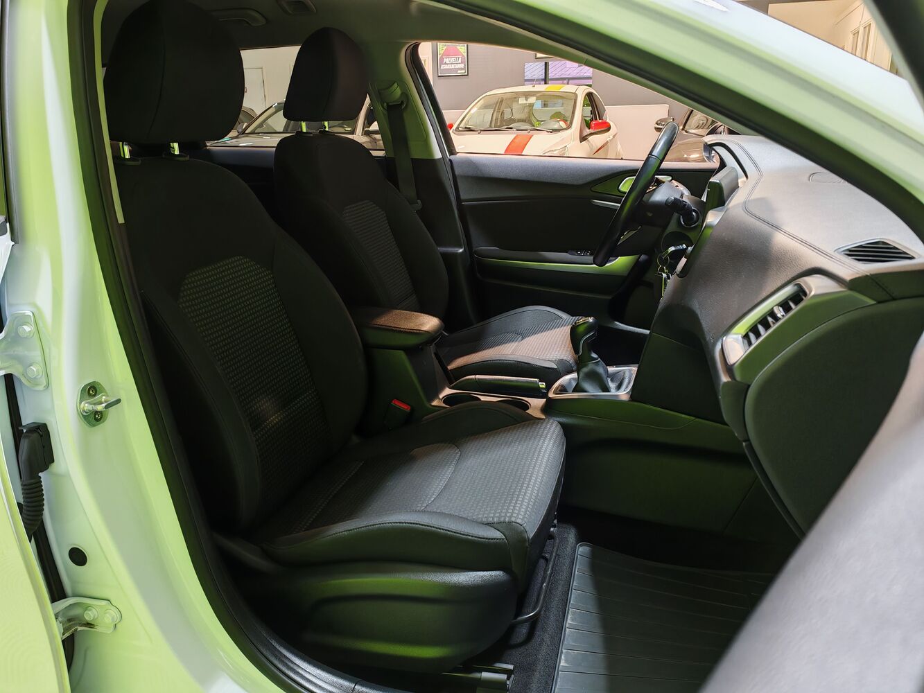 Kia Ceed vaihtoauto