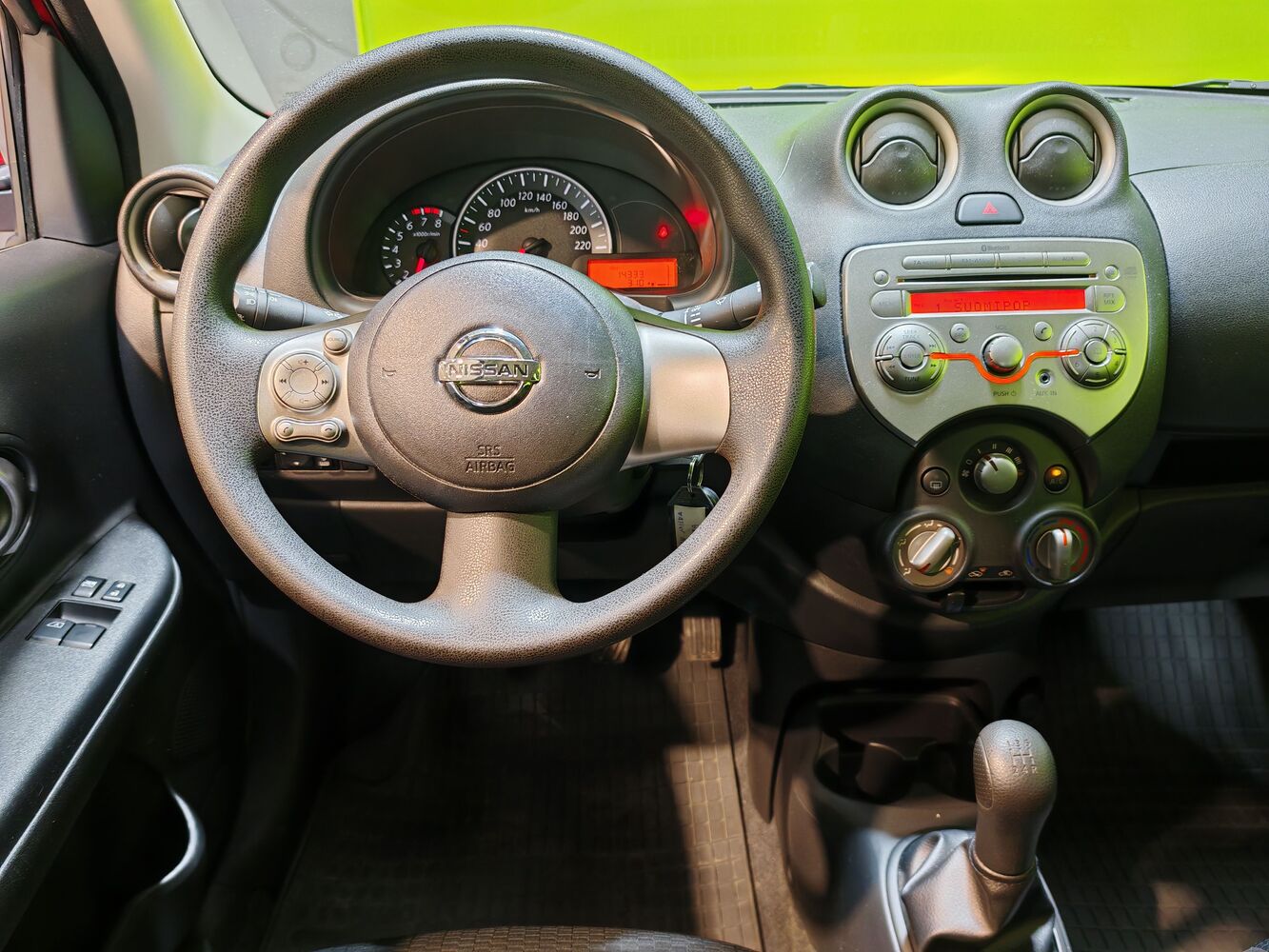 Nissan Micra vaihtoauto
