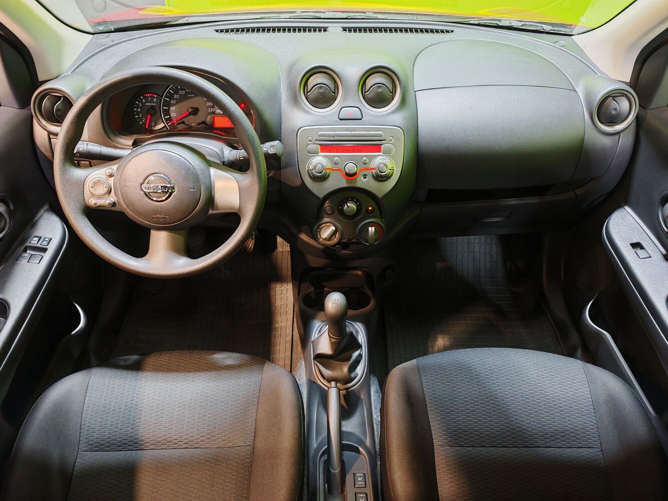 Nissan Micra vaihtoauto