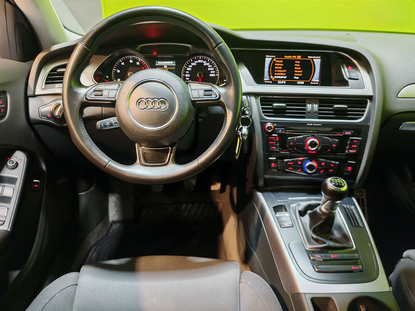 Audi A4 vaihtoauto