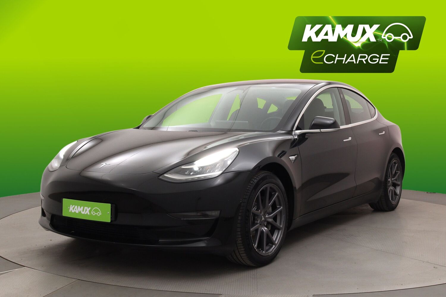 Tesla Model 3 vaihtoauto