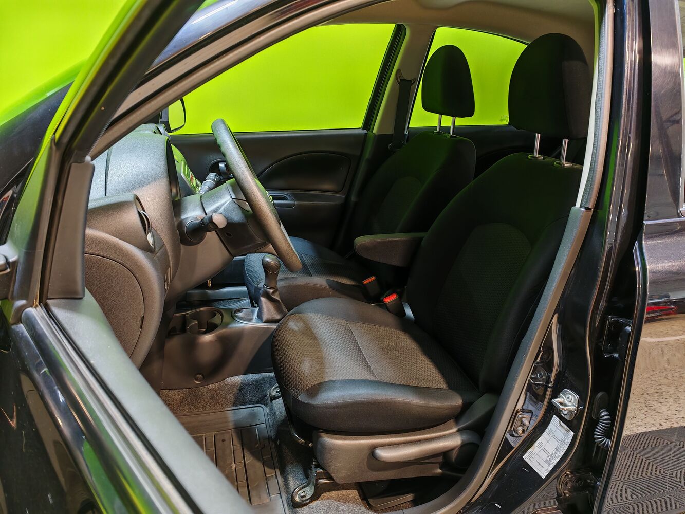 Nissan Micra vaihtoauto