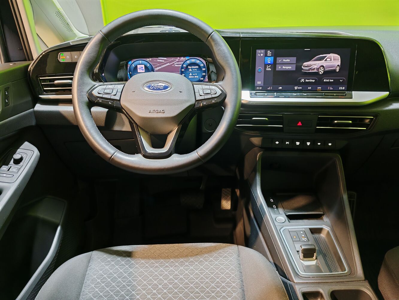 Ford Transit Connect vaihtoauto