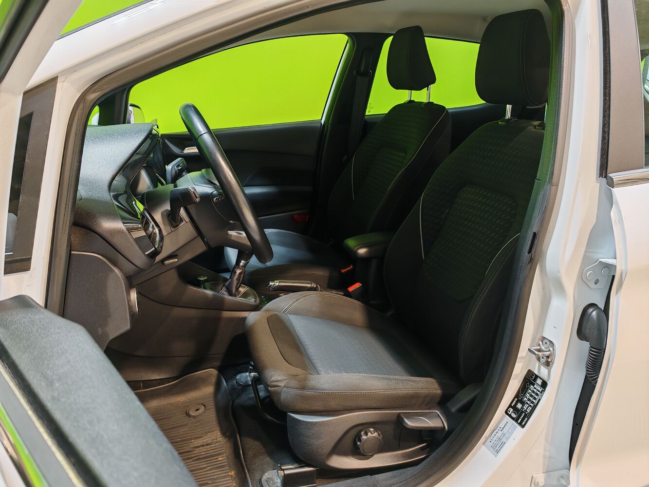 Ford Fiesta vaihtoauto