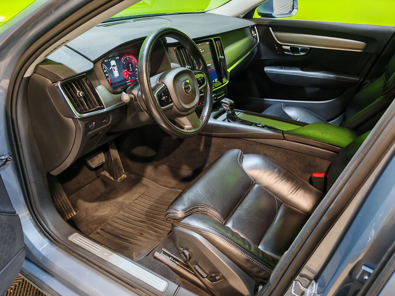 Volvo V90 vaihtoauto