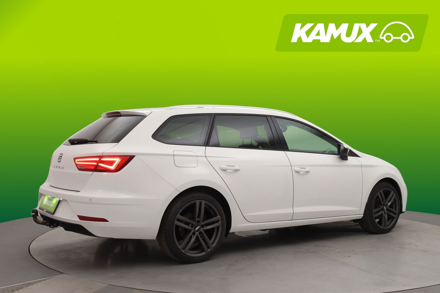 SEAT Leon Sportstourer vaihtoauto