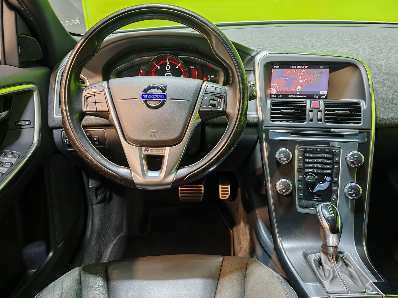 Volvo XC60 vaihtoauto