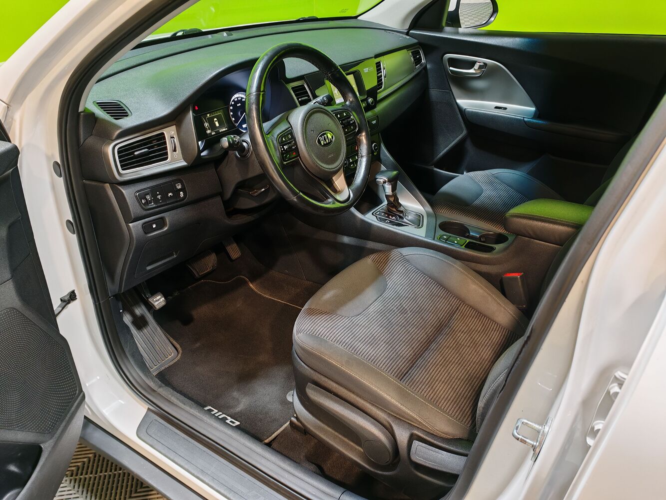 Kia Niro vaihtoauto