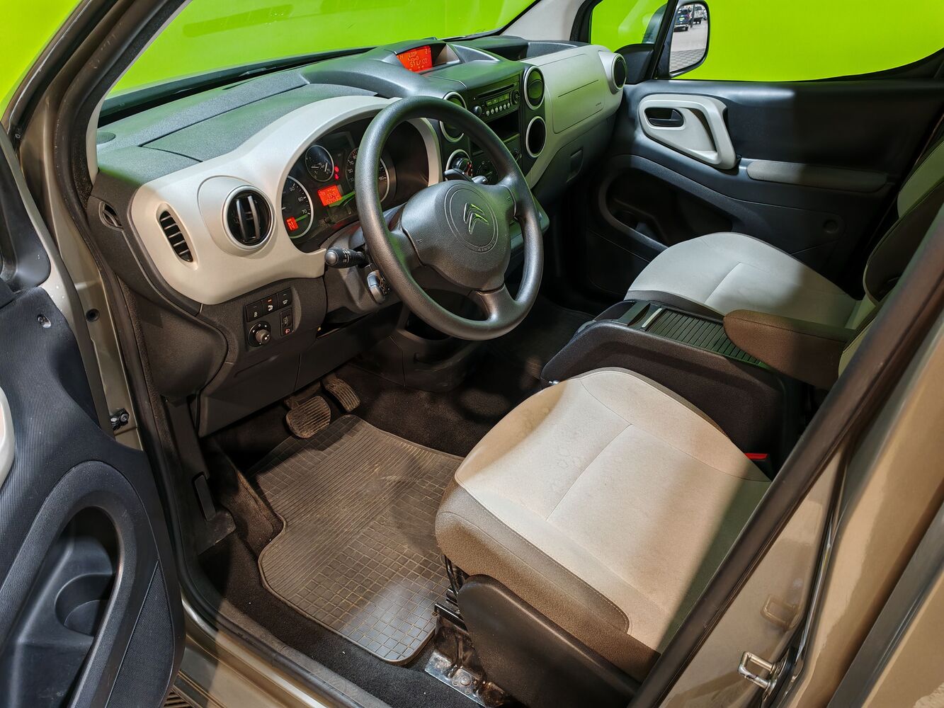 Citroën Berlingo vaihtoauto