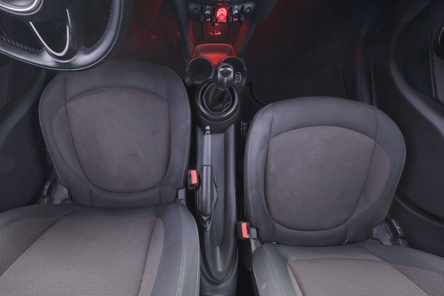 Mini Hatchback vaihtoauto