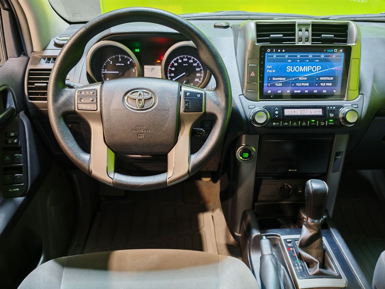 Toyota Land Cruiser vaihtoauto