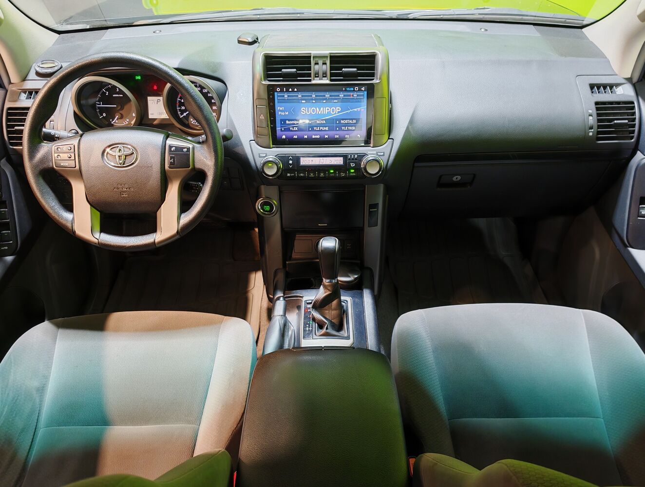 Toyota Land Cruiser vaihtoauto