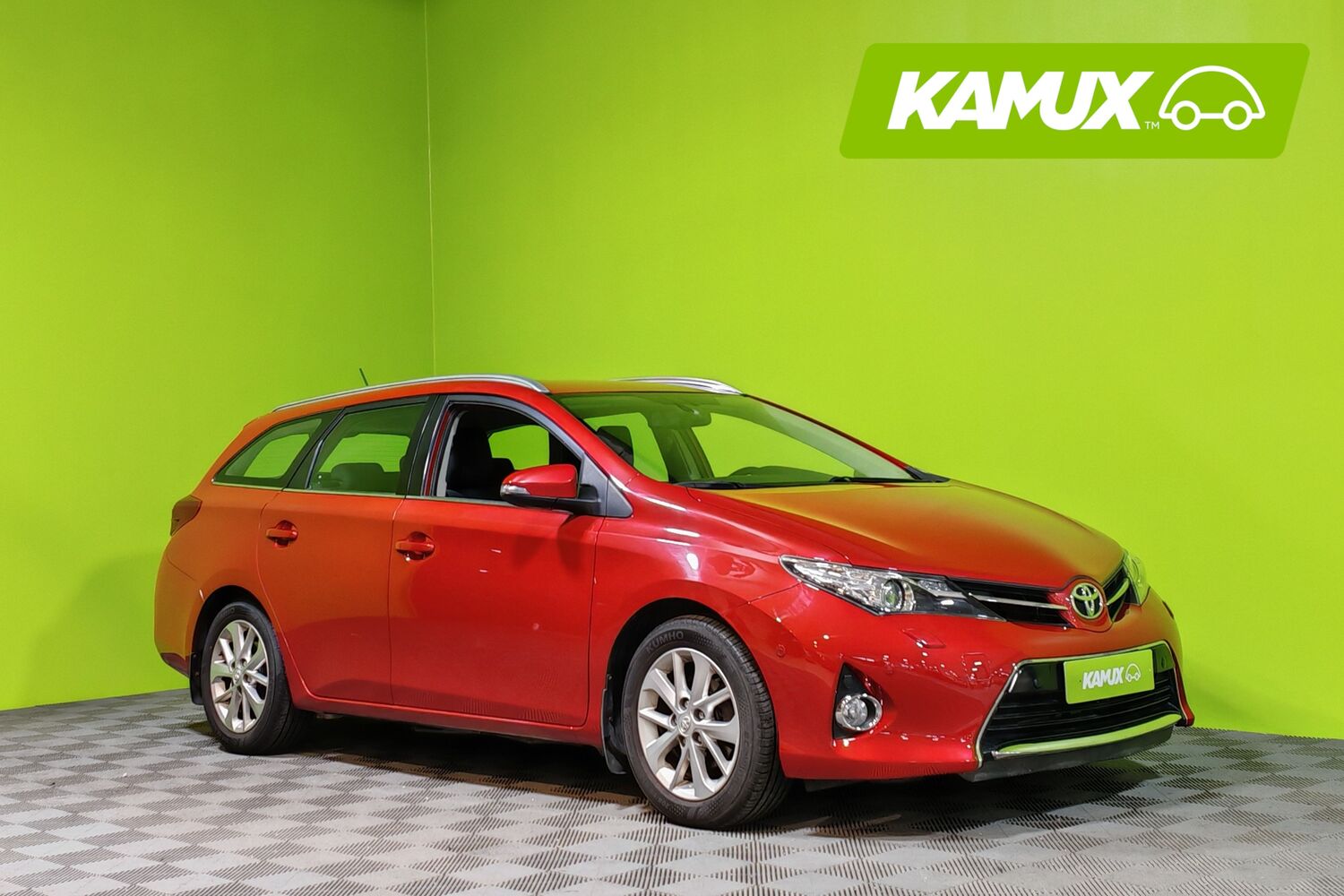 Toyota Auris vaihtoauto