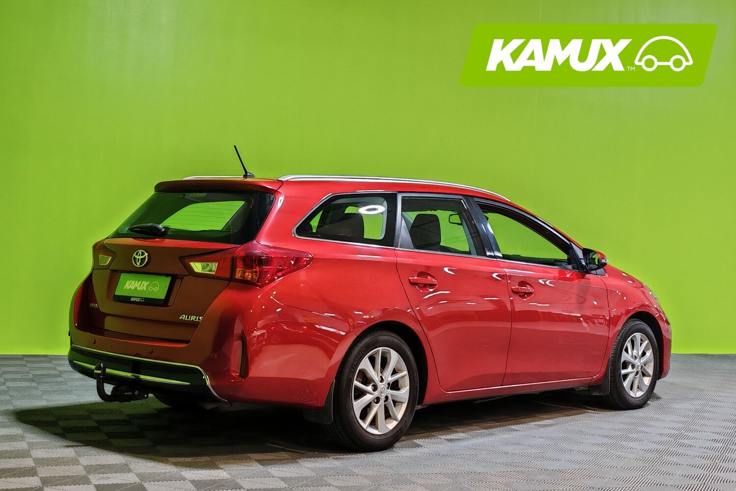 Toyota Auris vaihtoauto