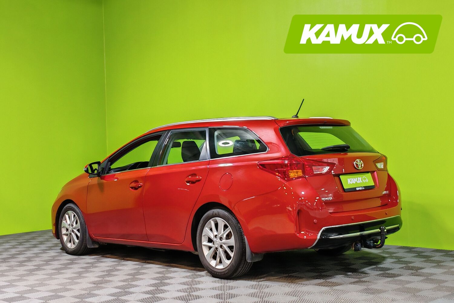 Toyota Auris vaihtoauto