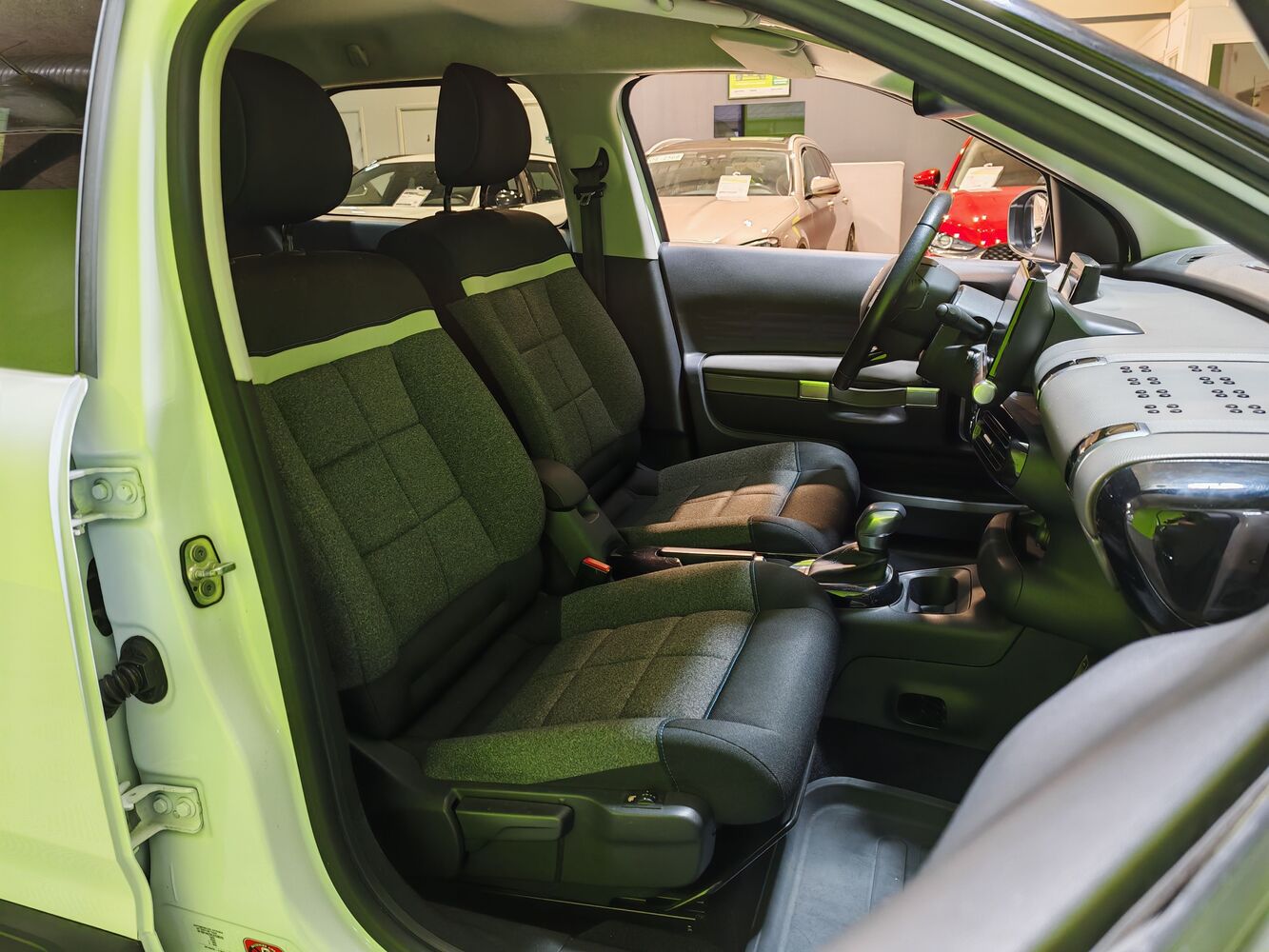 Citroën C4 Cactus vaihtoauto