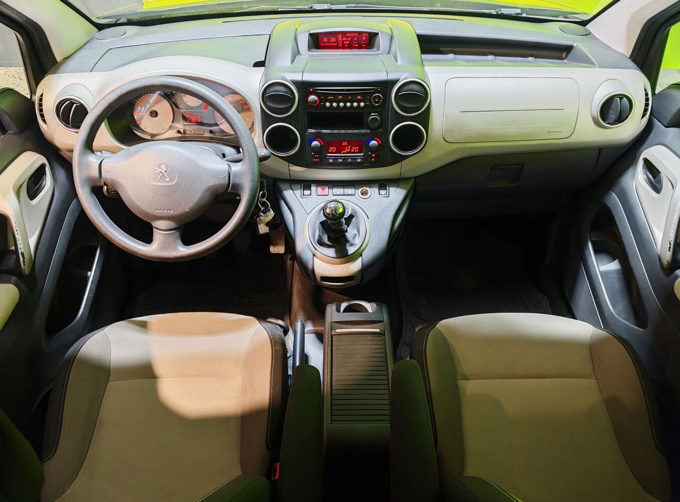 Peugeot Partner vaihtoauto