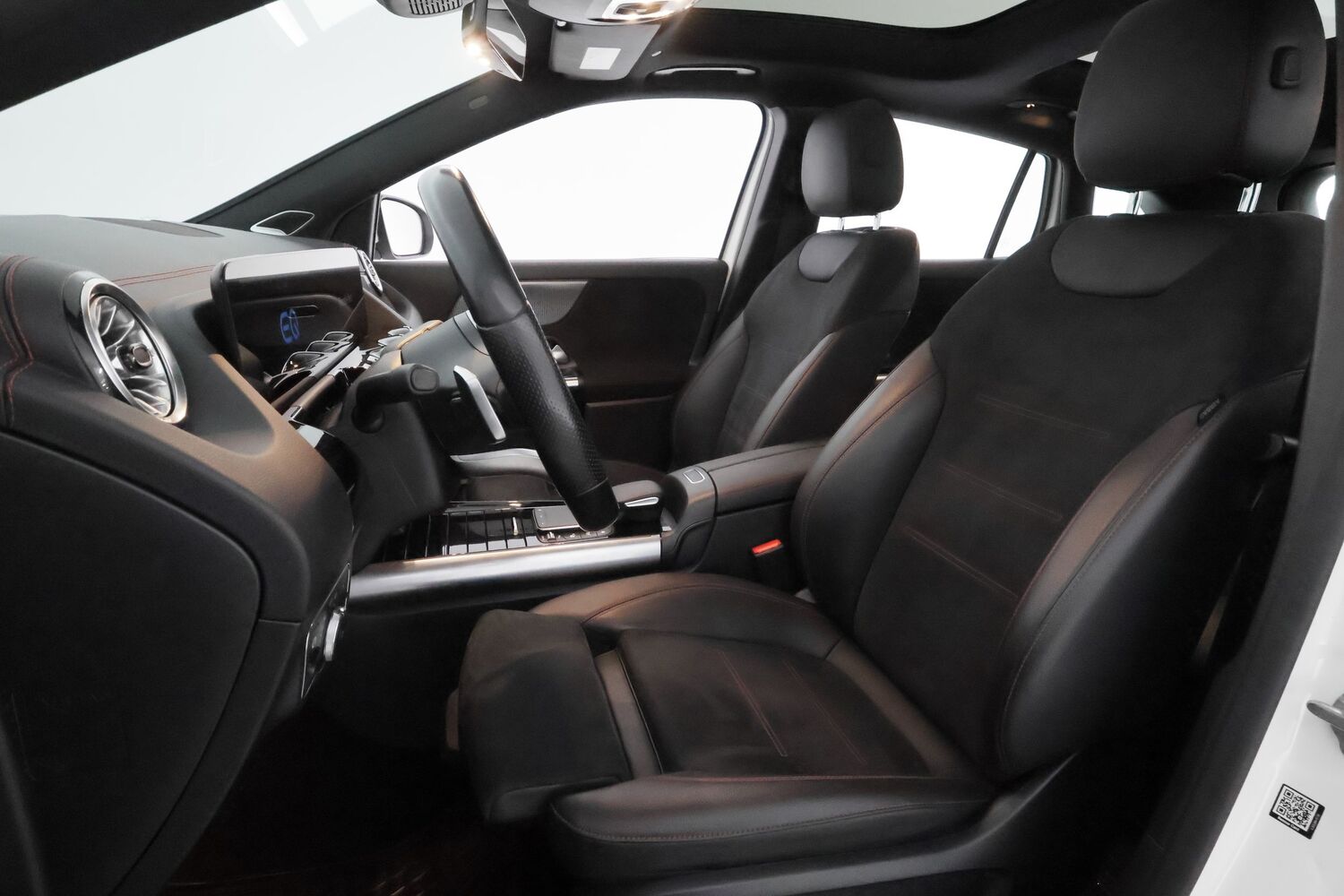 Mercedes-Benz EQA vaihtoauto