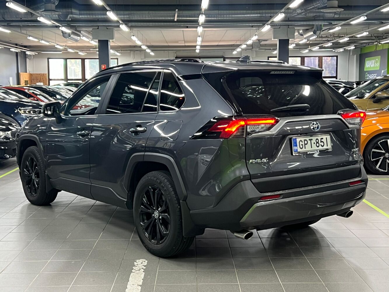 Toyota RAV4 vaihtoauto