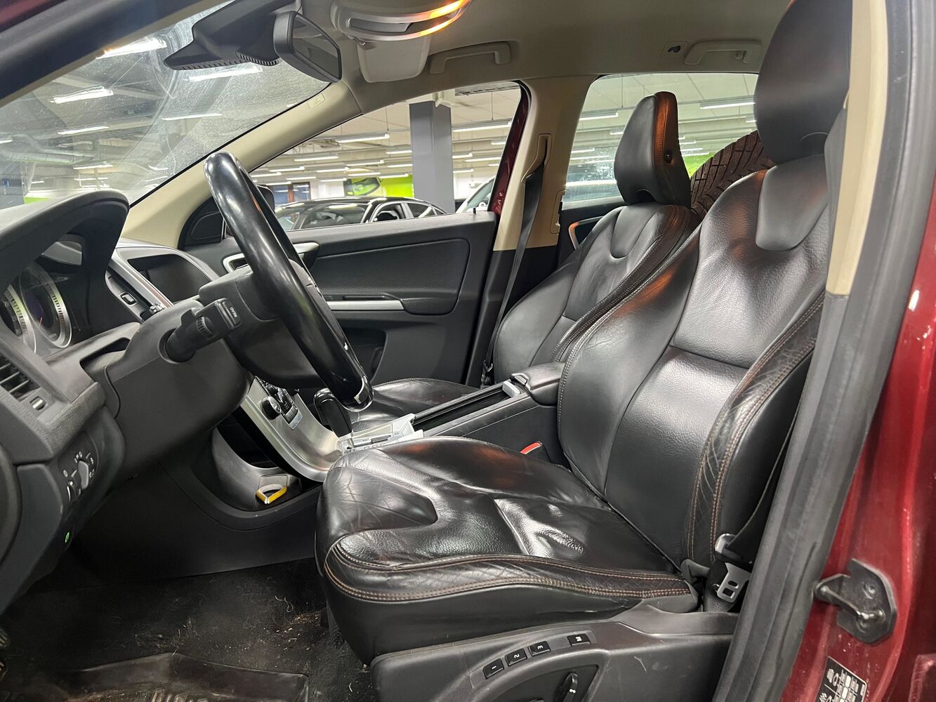 Volvo XC60 vaihtoauto